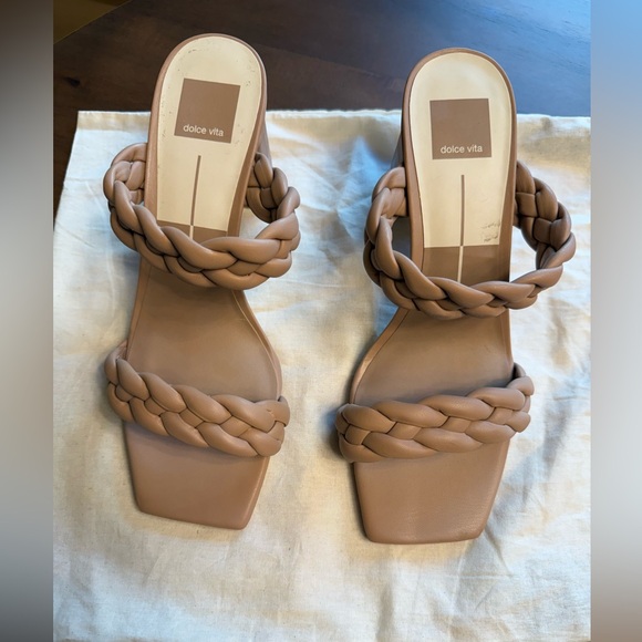 Dolce Vita Paily Sandal (Tan - Size 9) - Picture 4 of 5